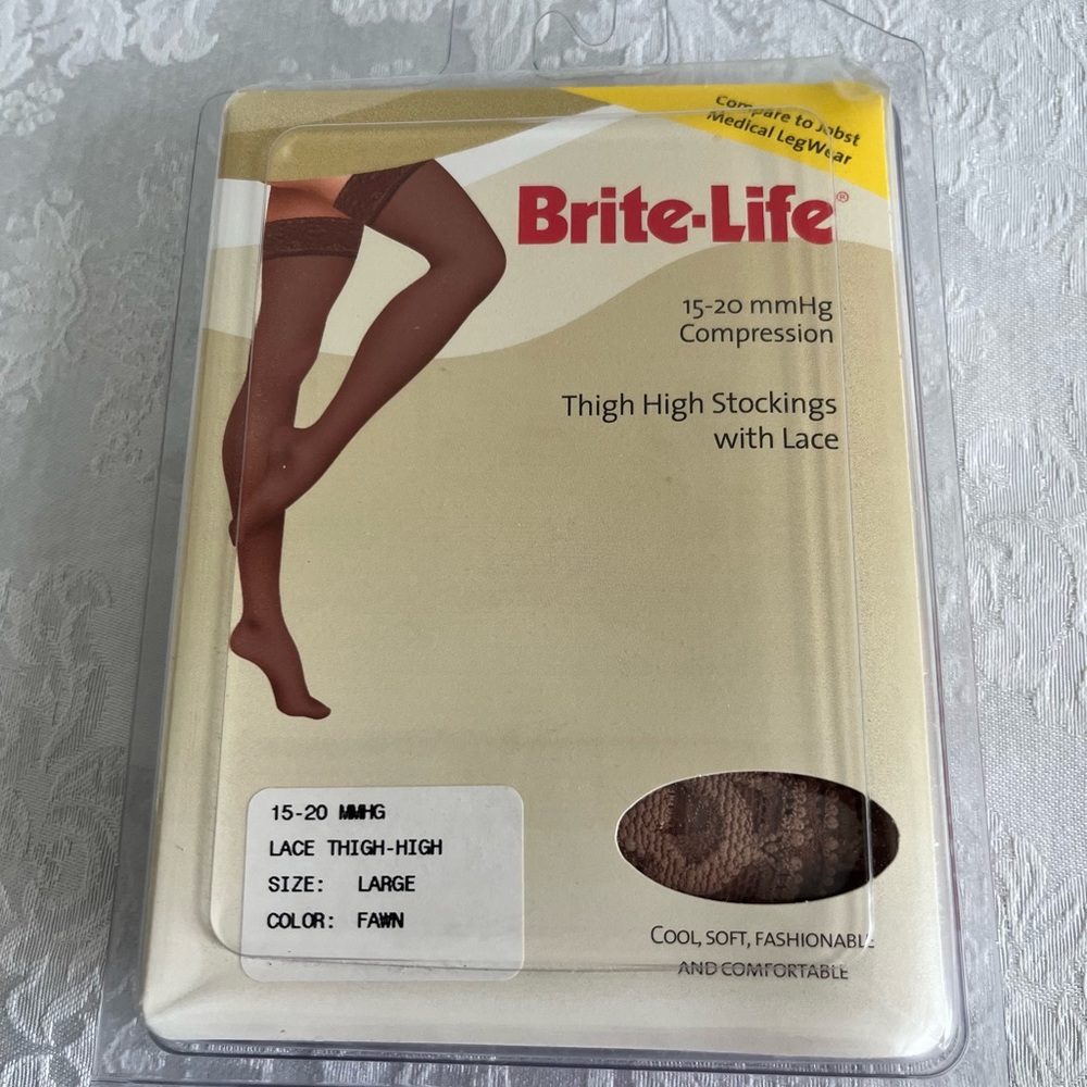 NIB Brite-Life 15-20 compression thighs high stockings with lace size large